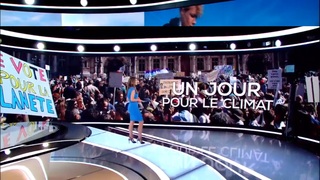 Anne-Claire Coudray feet photo 5