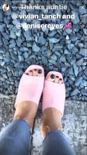 Anne Curtis feet photo thumbnail