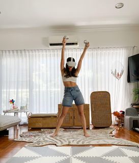 Anne Curtis feet photo thumbnail