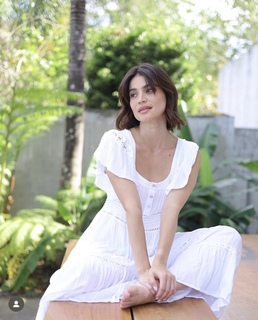 Anne Curtis feet photo thumbnail