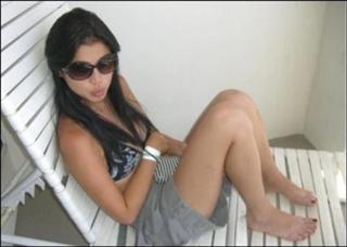 Anne Curtis feet photo thumbnail