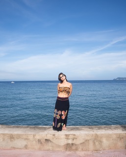 Anne Curtis feet photo thumbnail