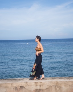 Anne Curtis feet photo thumbnail