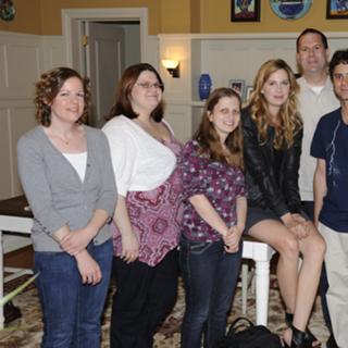 Anne Dudek feet photo thumbnail