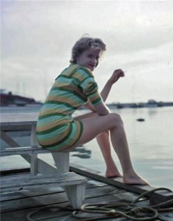 Anne Francis feet photo thumbnail