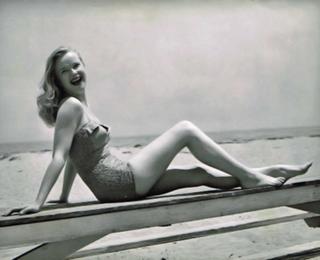 Anne Francis feet photo thumbnail