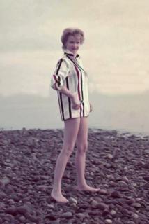 Anne Francis feet photo thumbnail