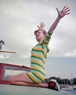 Anne Francis feet photo thumbnail
