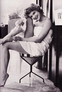 Anne Francis feet photo thumbnail