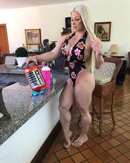 Anne Freitas feet photo 15