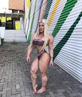 Anne Freitas feet photo 20
