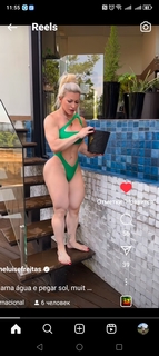 Anne Freitas feet photo 7