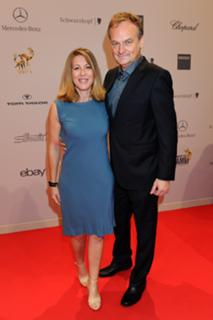 Anne Gesthuysen feet photo thumbnail