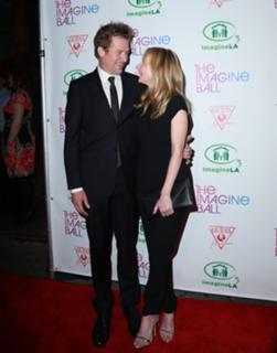 Anne Heche feet photo thumbnail