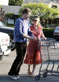 Anne Heche feet photo thumbnail