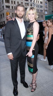 Anne Heche feet photo thumbnail