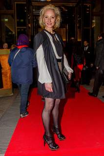 Anne Heche feet photo thumbnail