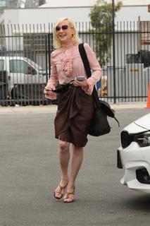 Anne Heche feet photo thumbnail