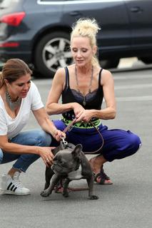 Anne Heche feet photo thumbnail