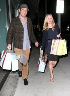 Anne Heche feet photo thumbnail