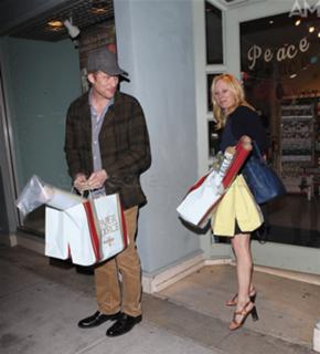 Anne Heche feet photo thumbnail