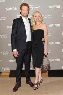 Anne Heche feet photo thumbnail