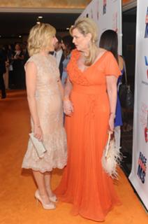 Anne Heche feet photo thumbnail