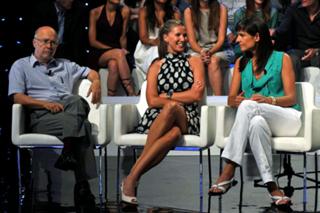 Anne Igartiburu feet photo 14
