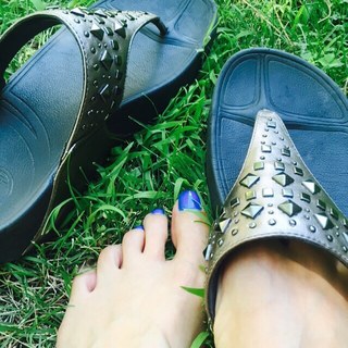 Anne Igartiburu feet photo 7