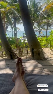 Anne Igartiburu feet photo 14