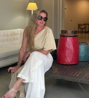 Anne Igartiburu feet photo 17
