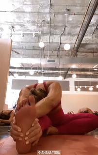 Anne Julia Hagen feet photo 11
