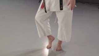 Anne-Marie feet photo thumbnail