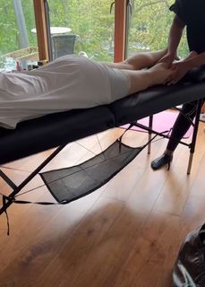Anne-Marie feet photo thumbnail