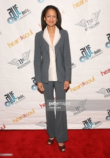 Anne-Marie Johnson feet photo 6