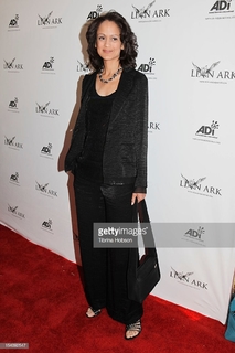 Anne-Marie Johnson feet photo 5