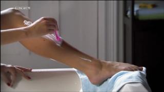 Anne Menden feet photo thumbnail