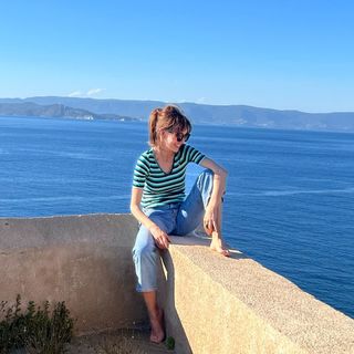Anne Parillaud feet photo 7