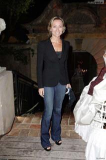 Anne-Sophie Lapix feet photo thumbnail