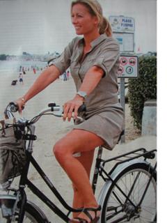 Anne-Sophie Lapix feet photo thumbnail