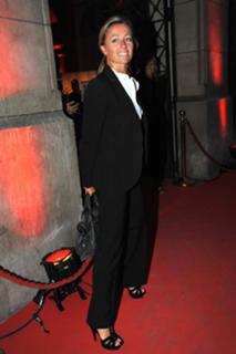 Anne-Sophie Lapix feet photo thumbnail