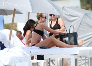 Anne Vyalitsyna feet photo 17
