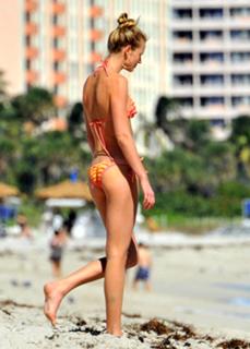 Anne Vyalitsyna feet photo 13