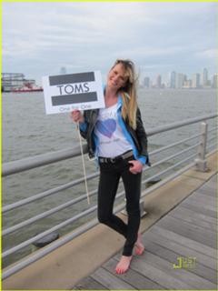 Anne Vyalitsyna feet photo 11
