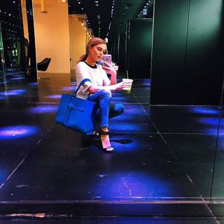 Anne Winters feet photo thumbnail