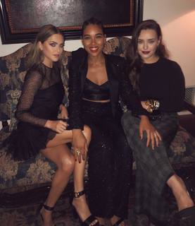 Anne Winters feet photo thumbnail