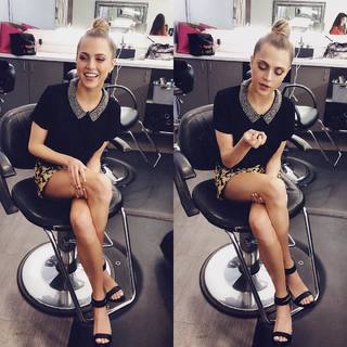 Anne Winters feet photo thumbnail