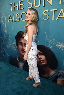 Anne Winters feet photo thumbnail