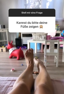 Anne Wünsche feet photo 17