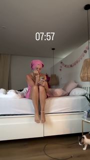 Anne Wünsche feet photo 5